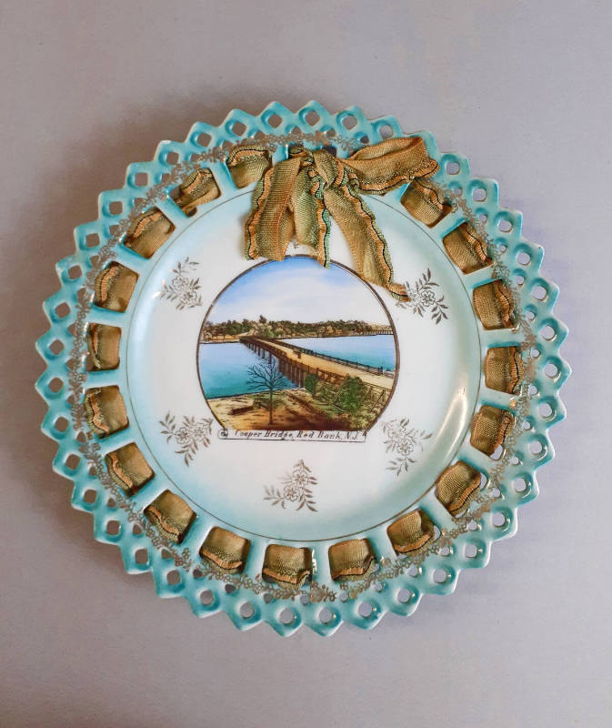 Souvenir Plate